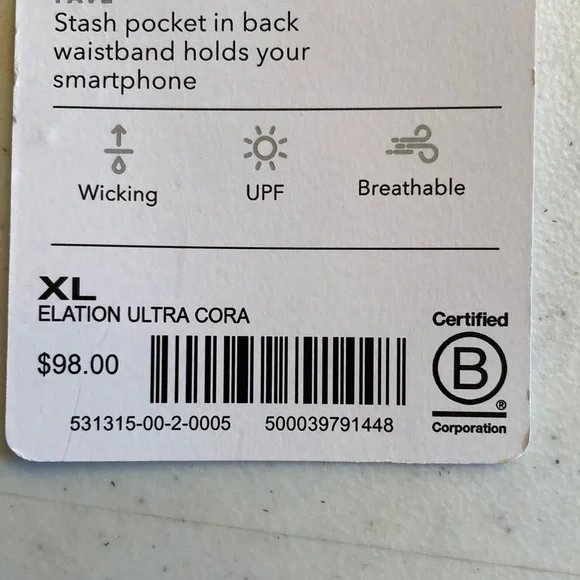 Athleta Elation Tie-Dye Leggings 7/8 Tight - Picture 3 of 8